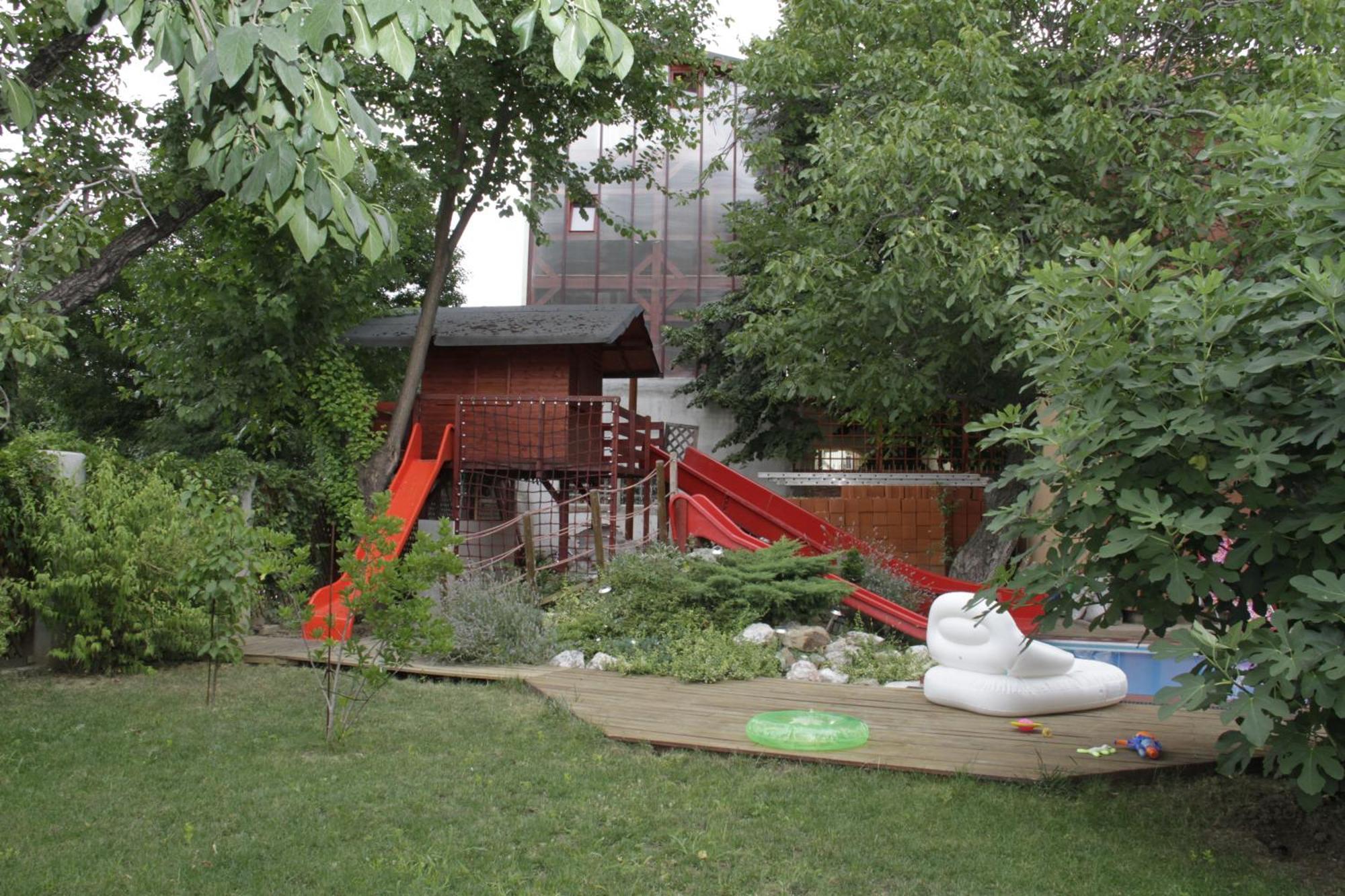 Villa Zorba Бухарест Экстерьер фото